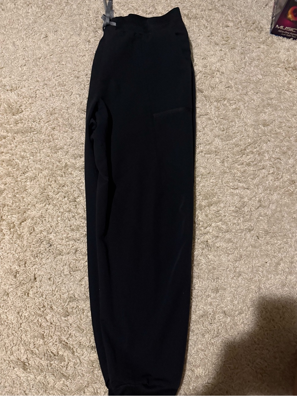 Fabletics Black V-Neck Top and Drawstring Pants Set - Picture 7 of 8